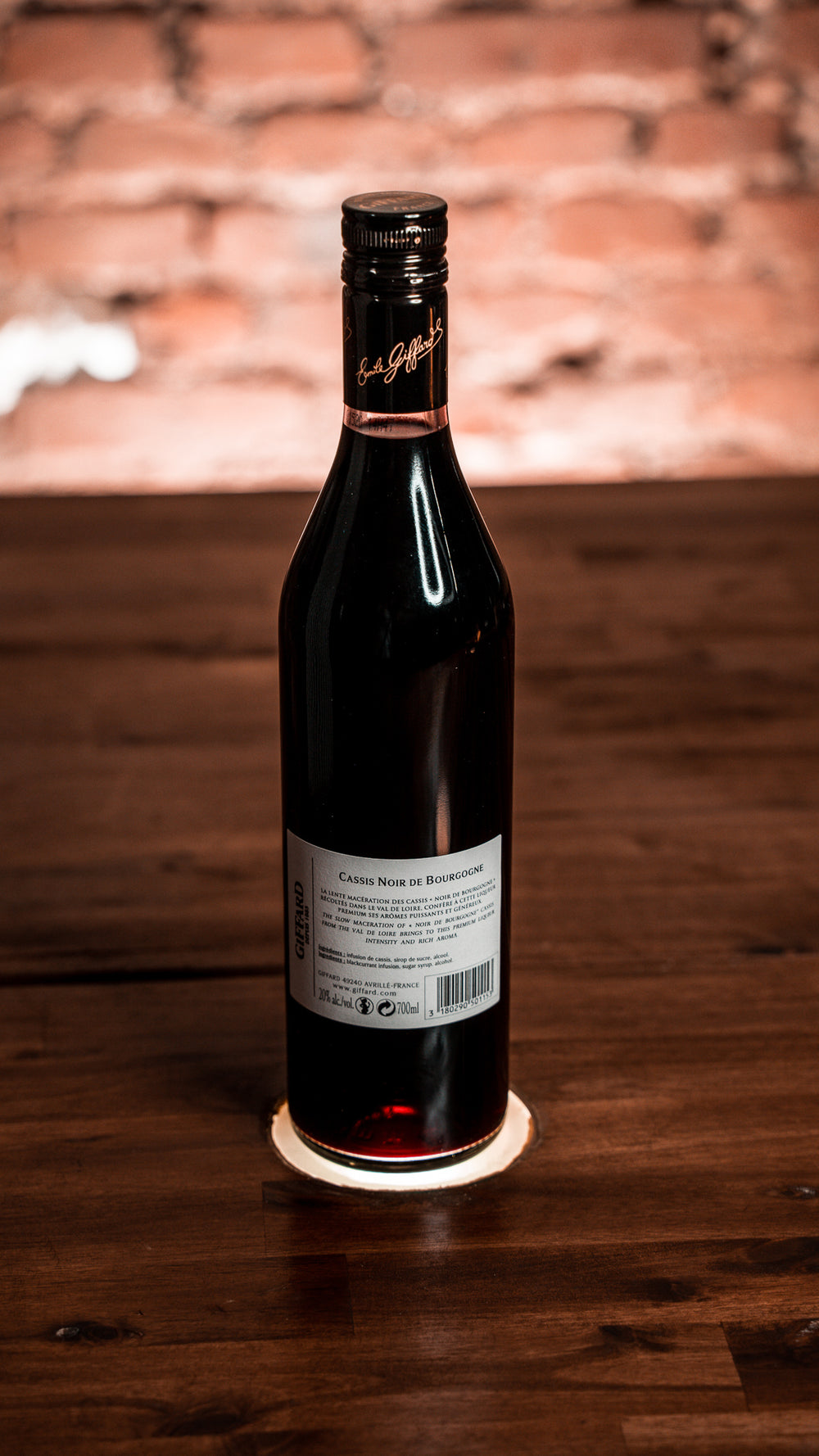 Giffard Premium Likör Cassis Noir de Bourgogne 20% 0,7l - Spirituosengalerie